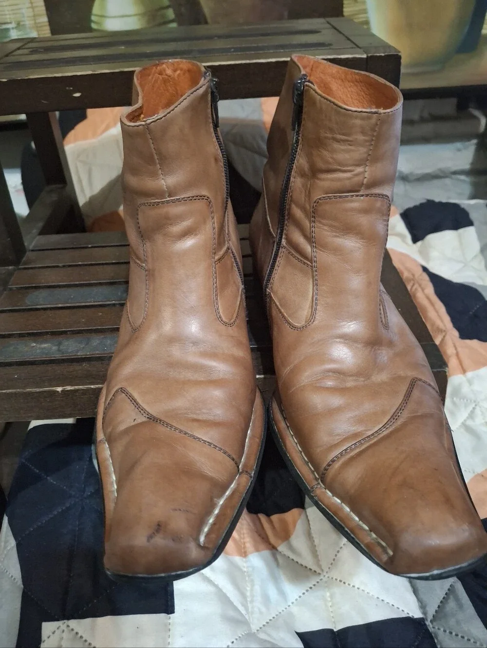 Robert Wayne smooth tan